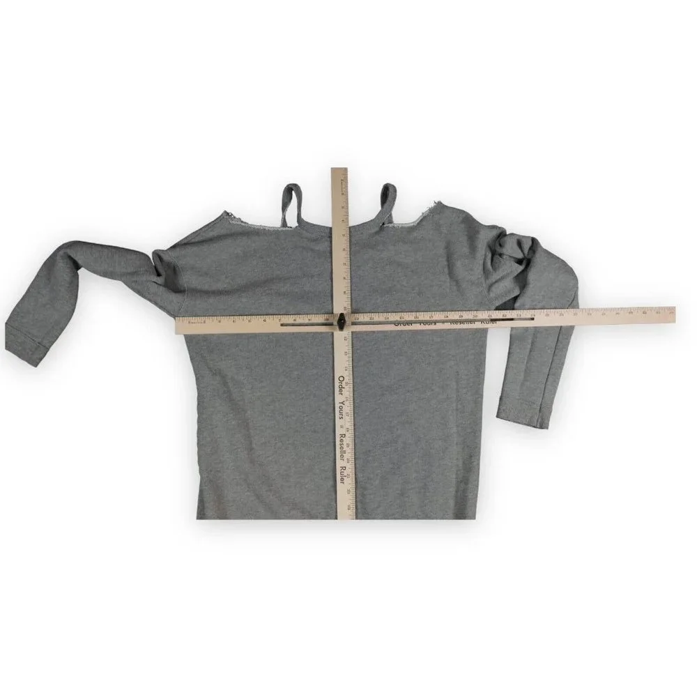 Free People Sweater Top Small‎ Grey Cold Shoulder Pullover Embroidered 18